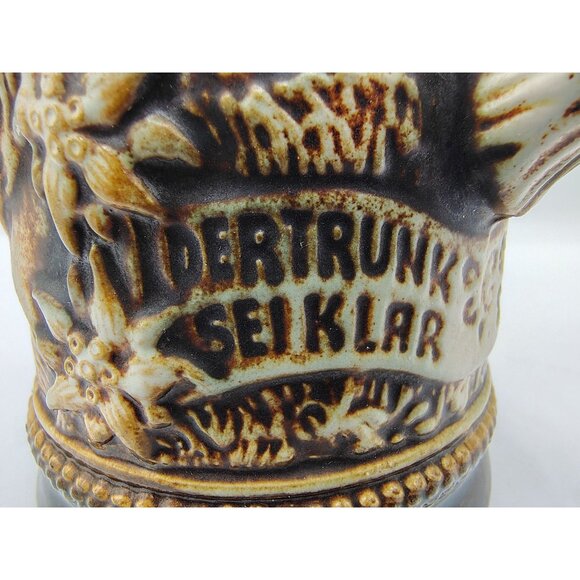 German Beer Stein Vintage Gerzit Embossed Tavern Scene Widertrunk Sei Klar - Picture 6 of 16